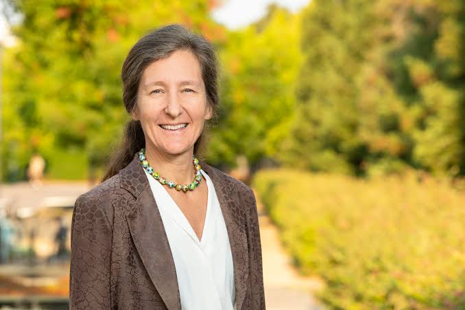 Anna Lembke — Think Unbroken Podcast guest